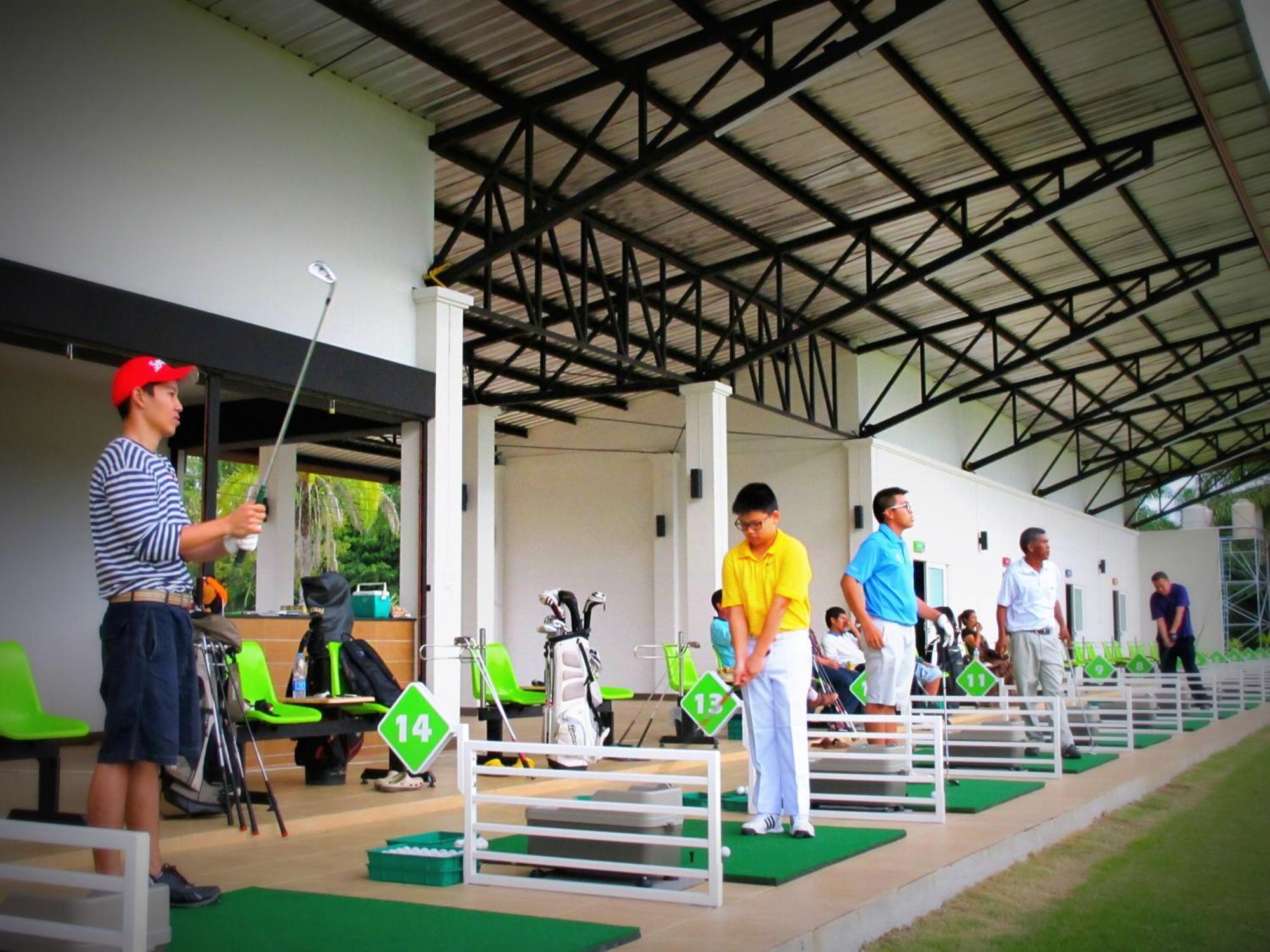Palm Driving Range & Resort Krabi town Buitenkant foto